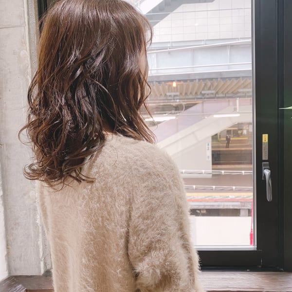 大人のゆる巻きスタイル