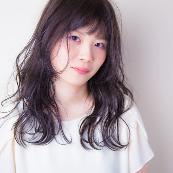 バイオレットグレーカラーのミディアムスタイル|basho