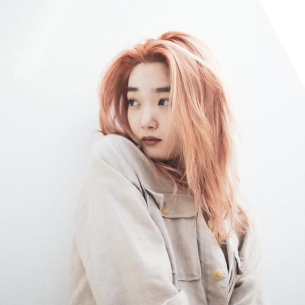 《中目黒サロンe's》個性派デザインカラー【Genta】