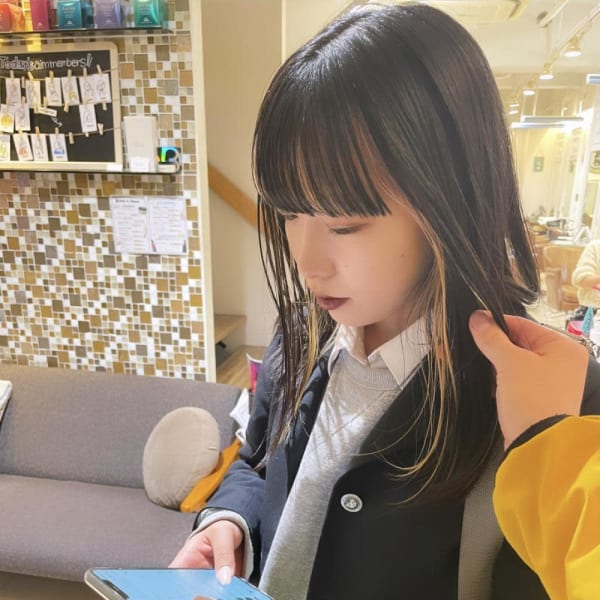 横浜インナーカラー　フェイスフレーミングハイライト