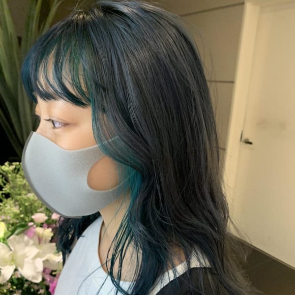 naomi hair / navy blue