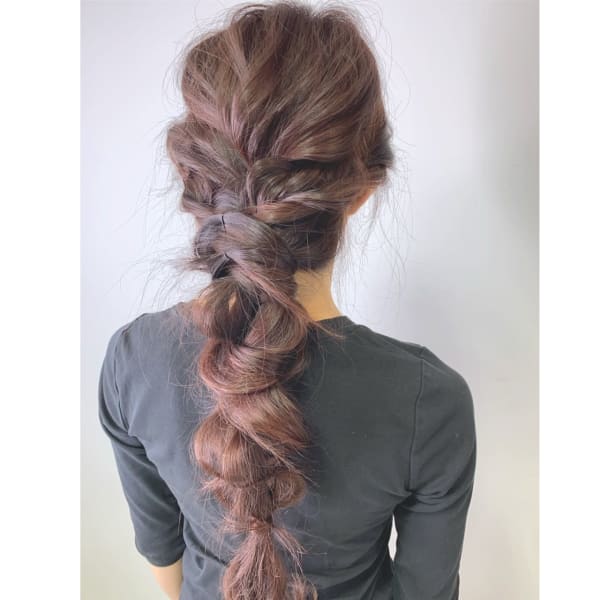 ポニーテールアレンジ|Ria Ankh 石川台店