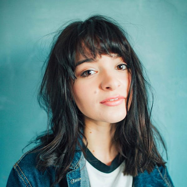 くせ毛風セミロング