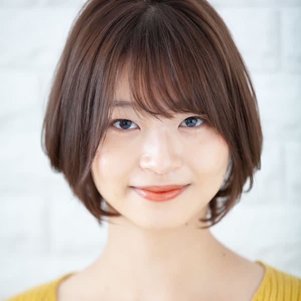 シンプルに可愛いナチュラルショートボブ