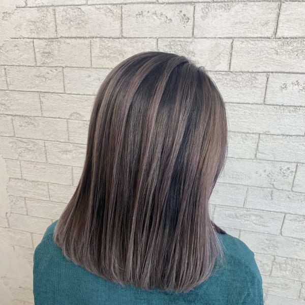 ピンクベージュバレイヤージュ!