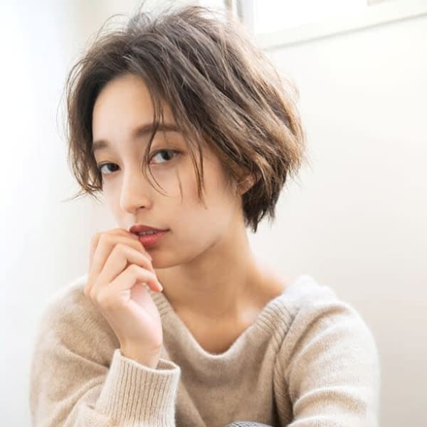 【tocca三ノ宮】丸みショート×フェザーバング