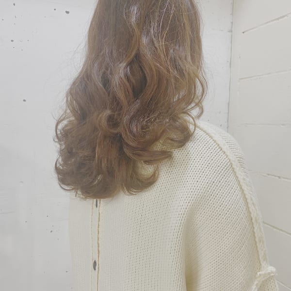 細いくて目立たないハイライトカラー