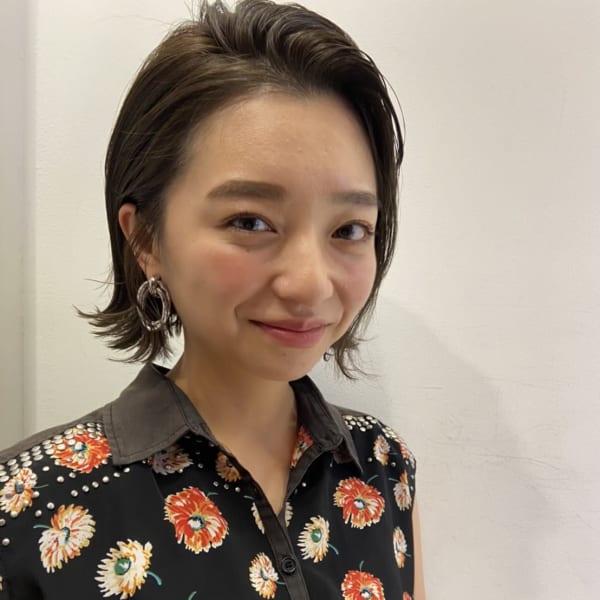 ミディアムボブ