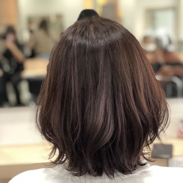 外ハネショート