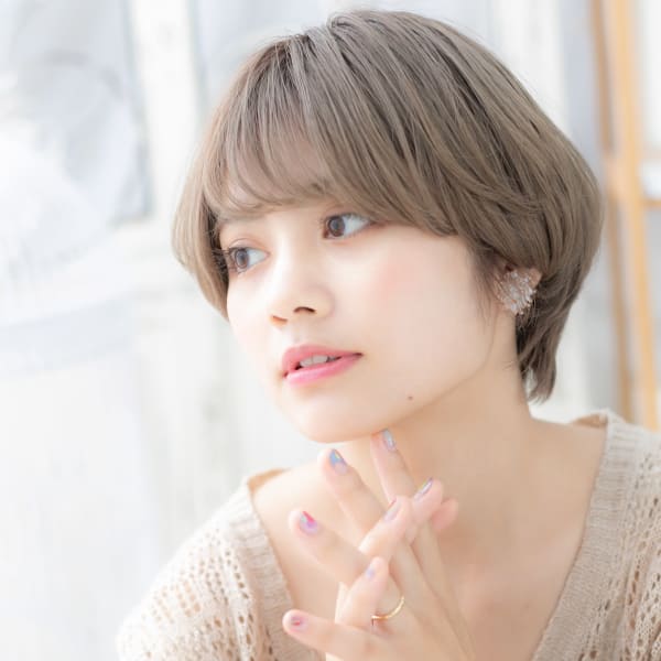 外国人風シアーベージュ小顔マッシュウルフ クールショート