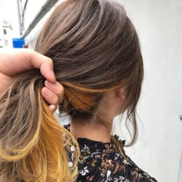 インナーカラー/セミディ/ベージュ＆イエローカラー