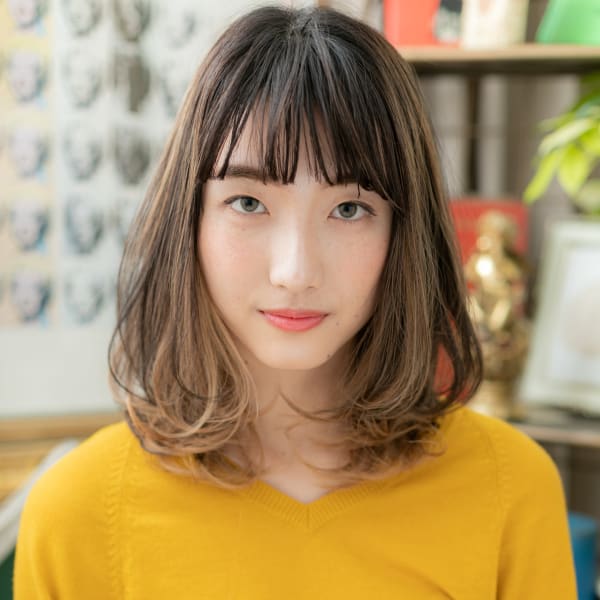 外国人風☆抜け感色っぽワンカールミディ　ストカール