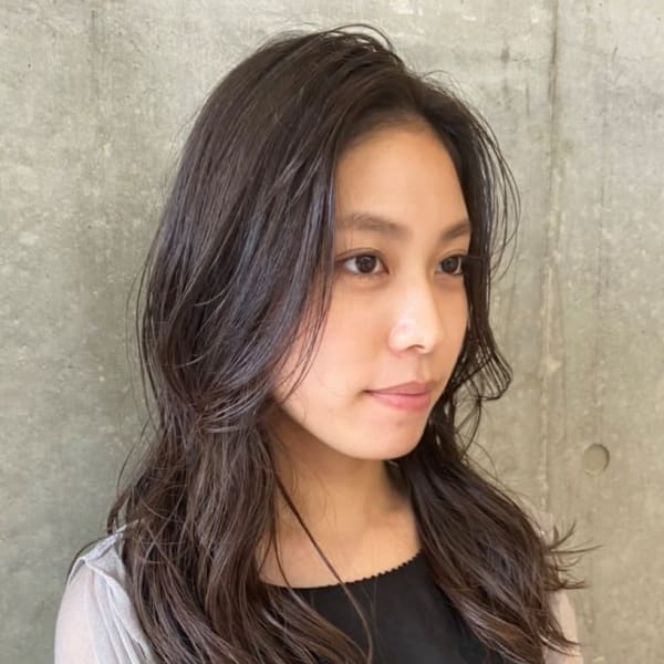 ミントベージュ