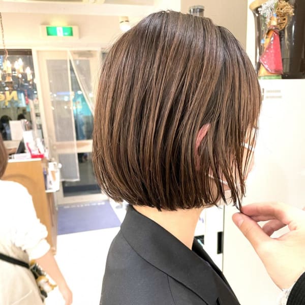 小顔切りっぱなしボブまるみくびれショート横浜4