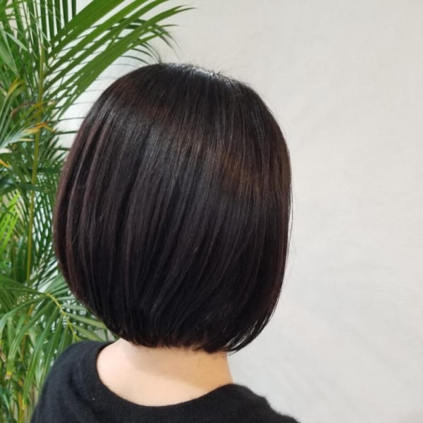 ツヤ髪、まとまりのある大人ボブ