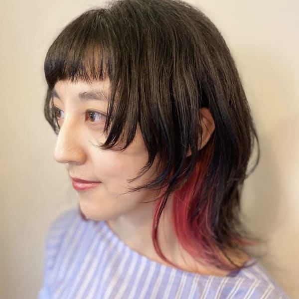 ハイレイヤーのウルフカット