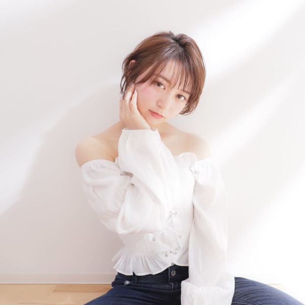 エッジショートボブ×フォギーベージュ|Rinne甲東園 【リンネ】