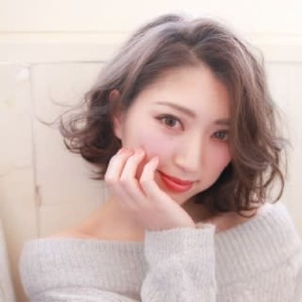 くせ毛仕立てのワンレン