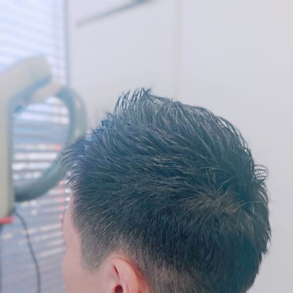 【imus】おしゃれ黒髪ボウズ(モヒカンスタイル)|hair&make imus