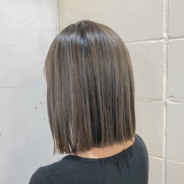 ハイライト×アッシュグレージュ