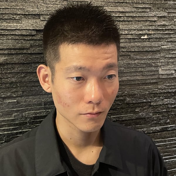 シルエット矯正ショートカット