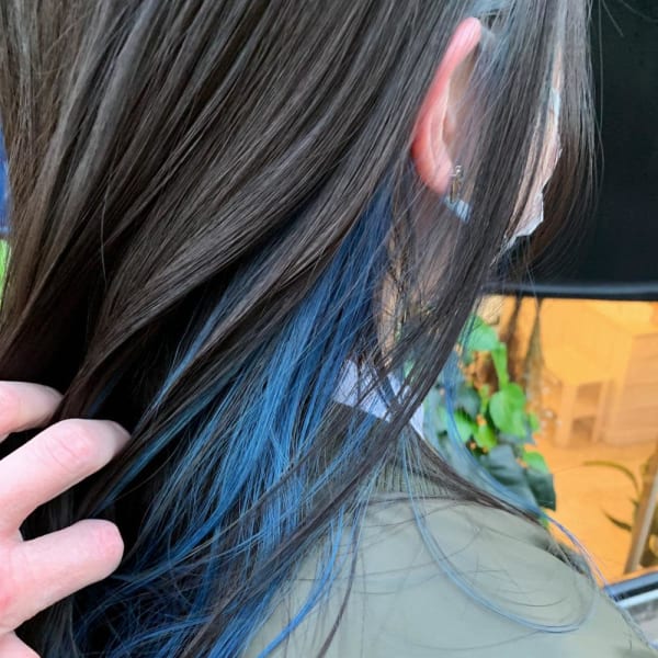 インナーカラー アクアブルー×グレージュ