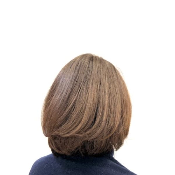 ココアベージュ/艶カラー/レイヤーボブ/40代50代60代/