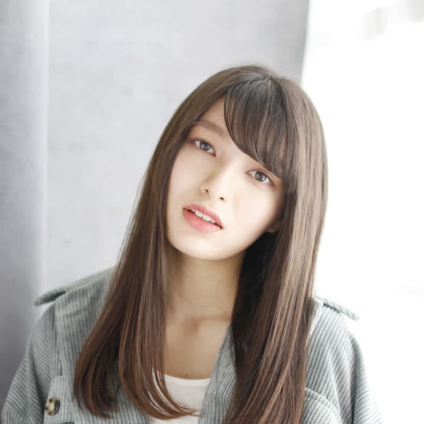 ホワイトベージュロング【髪質改善・個室サロン】|流山おおたかの森美容室GardenTerracesalon 個室美容室 髪質改善 NEW OPEN