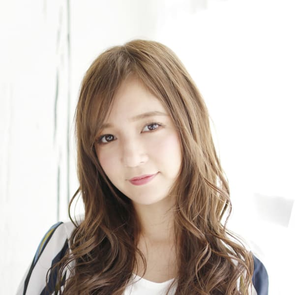 フリンジウェーブでグラマラスロング【髪質改善・個室サロン】|流山おおたかの森美容室GardenTerracesalon 個室美容室 髪質改善 NEW OPEN