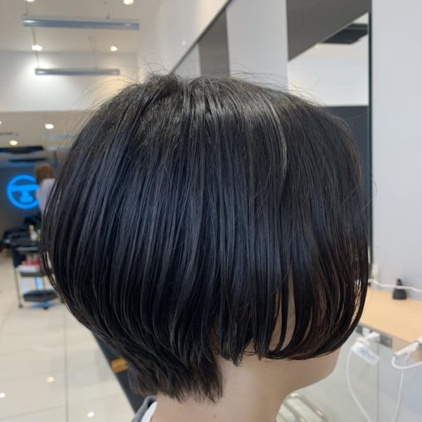 オススメ順 エレガント グラデーション アッシュ ブラウン ショートの髪型 ヘアスタイル 楽天ビューティ