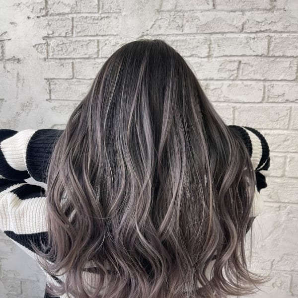 バレイヤージュホワイトグレーシャドウルーツ2174