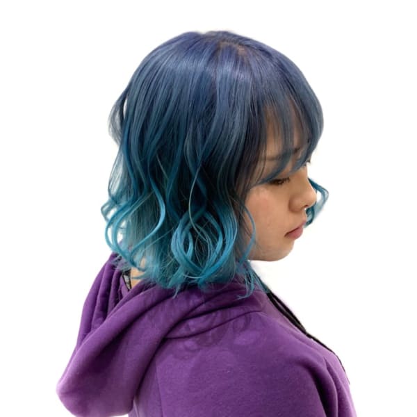 水色×ブルーグラデーションカラー