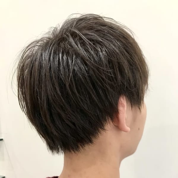 耳出し爽やかショート|Y/JINGU