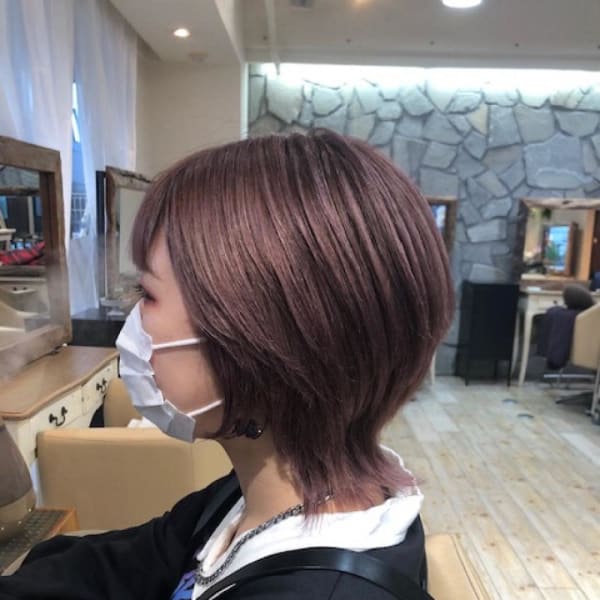 ウルフショートボブ