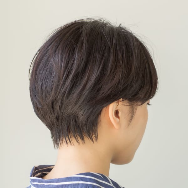 【表参道sheta/堅田】黒髪でもかわいい丸みベリーショート