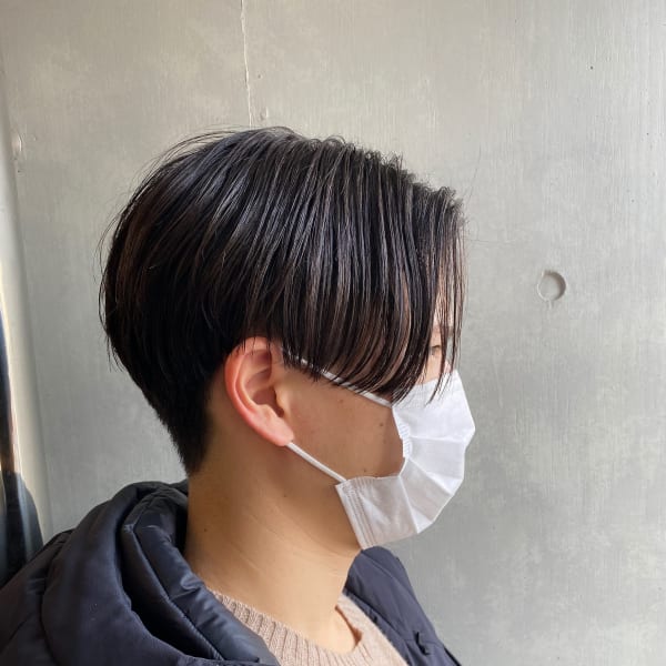 前下がりクールトランクスヘアー