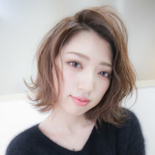 大人かわいい 前下がり ロブ|Aman hair-e 吉祥寺東口店 アマンヘアーイースト