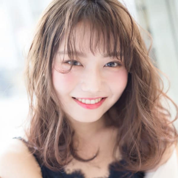 くせ毛風 伸ばしかけ とろみ ふわミディ|Aman hair-e 吉祥寺東口店 アマンヘアーイースト