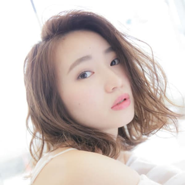 ワンレン ミニマムボブ X ベージュカラー|Aman hair-e 吉祥寺東口店 アマンヘアーイースト