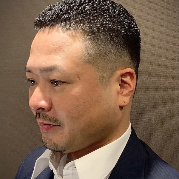 パンチパーマ（六本木）（理容室）