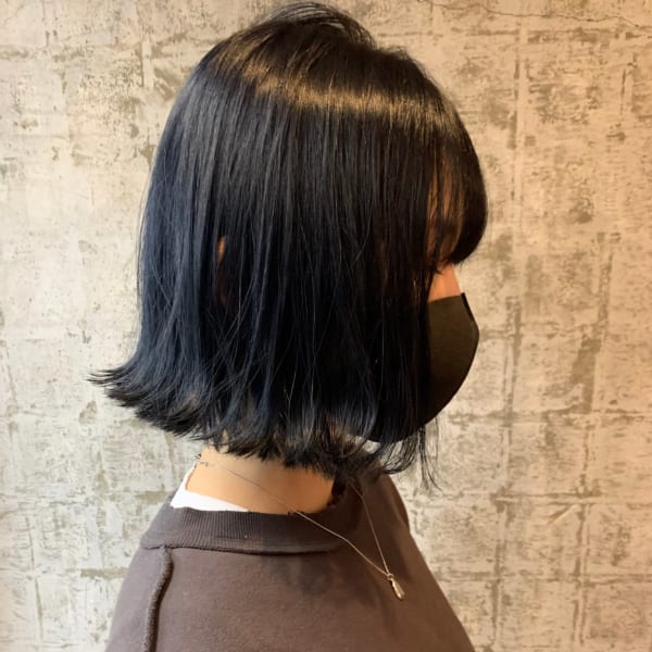 ブルーブラック