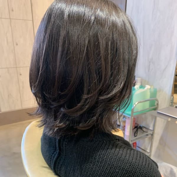 成人式 ボルドーボブ 外ハネねじりアレンジ Hair Make Opsis オプシス のヘアスタイル 美容院 美容室を予約するなら楽天ビューティ