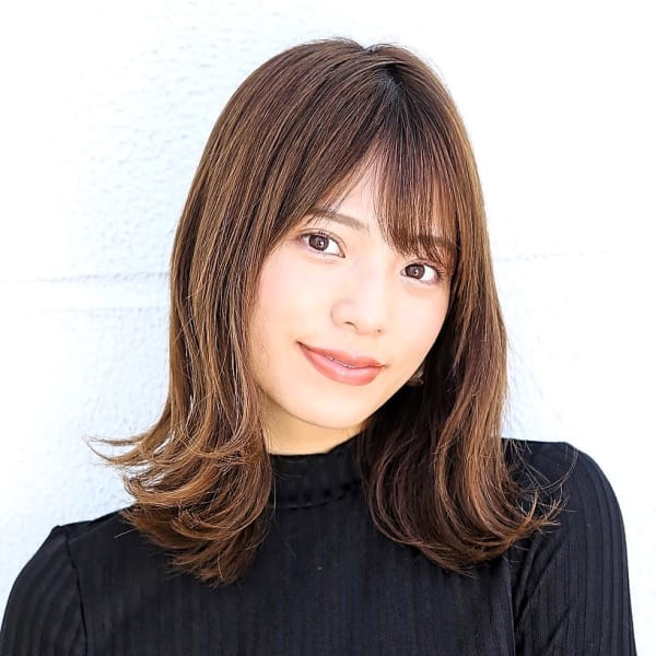 シルキー外ハネスタイル