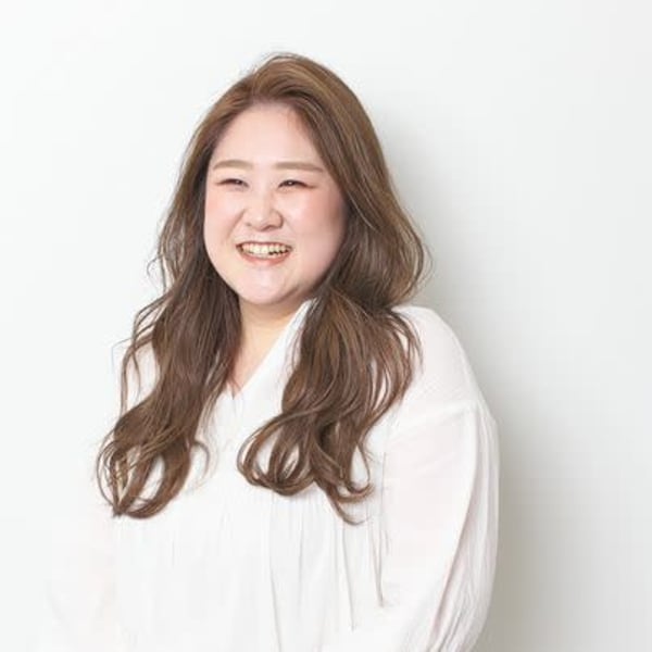 井口 輝 Eclat Hair Sbeaugroup エクラ ヘアーズボウグループ のスタッフ 美容院 美容室を予約するなら楽天ビューティ