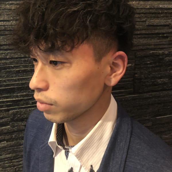 【4ページ目 メンズのオススメ順】20代/パーマ/ビジネスの髪型・ヘアスタイル 楽天ビューティ