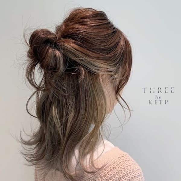 【自由が丘SENSE】シニヨンアレンジ×ツートーンカラー