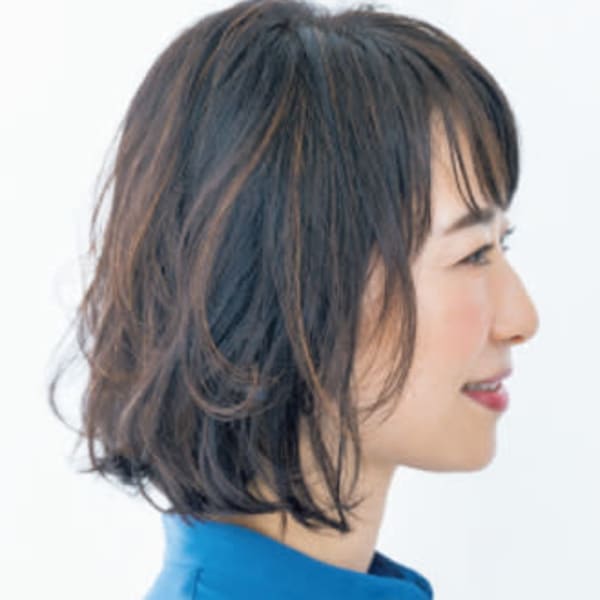 綺麗なサイドシルエット30代40代50代大人気くせ毛風ボブ