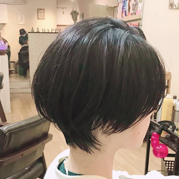 襟足長めハンサムショート☆