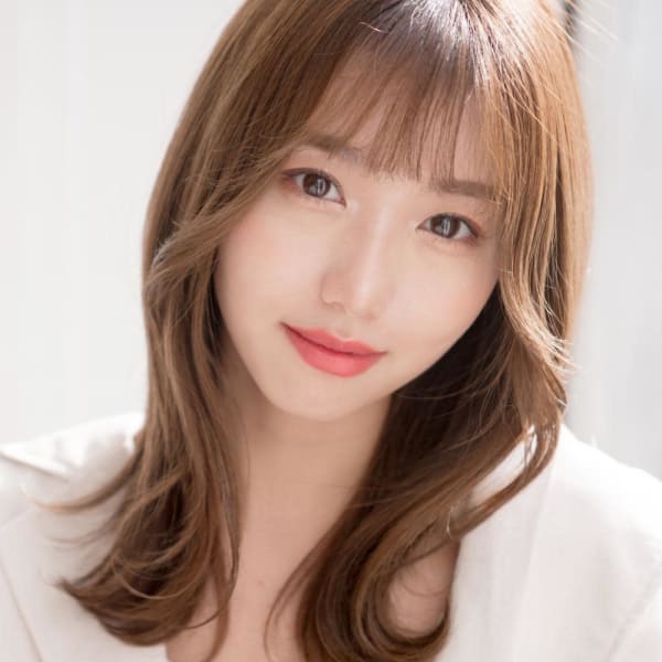 ツヤ髪イルミナカラー　韓国風ヘア