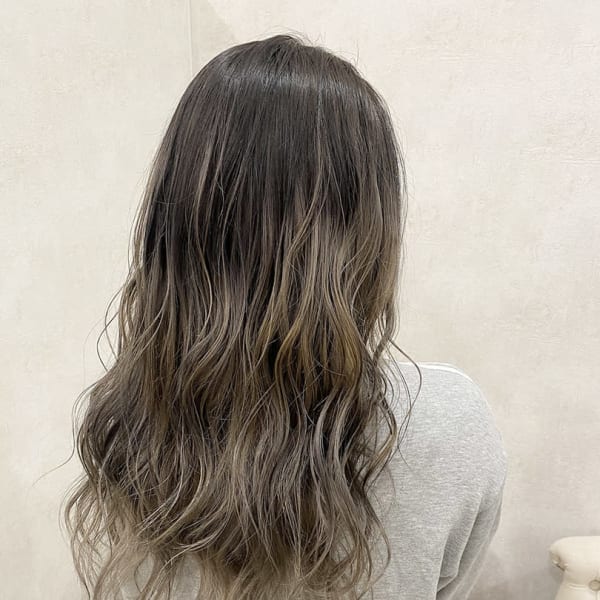 グレージュカラー|Accueillir Pur hair